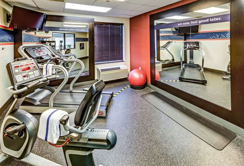 هتل Hampton Inn By Hilton Columbus I 70e/hamilton Rd