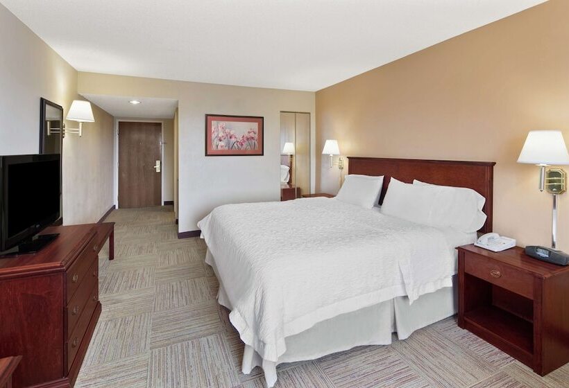 فندق Hampton Inn Columbus North