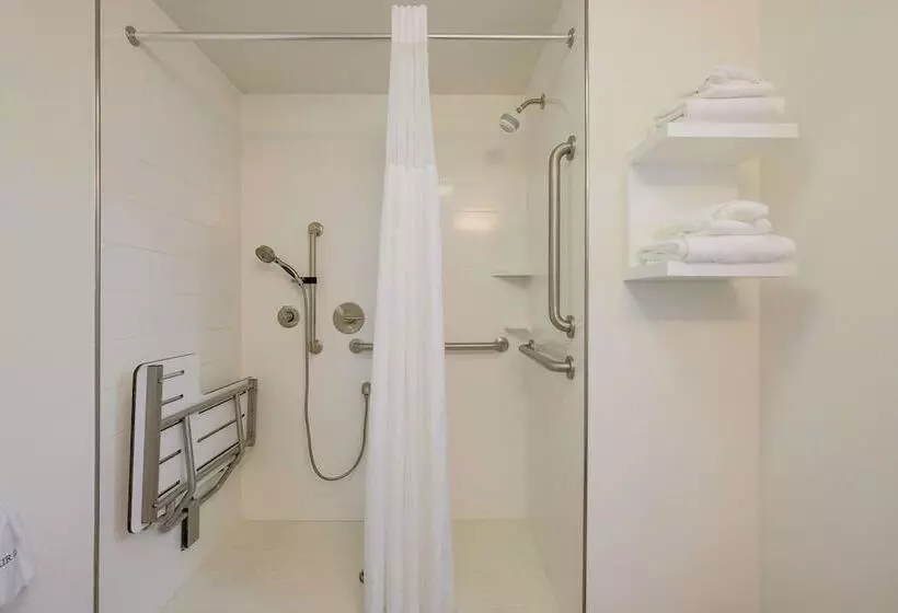 ホテル Hampton Inn Edenton