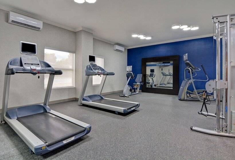 בית מלון כפרי Hampton Inn Greenwood