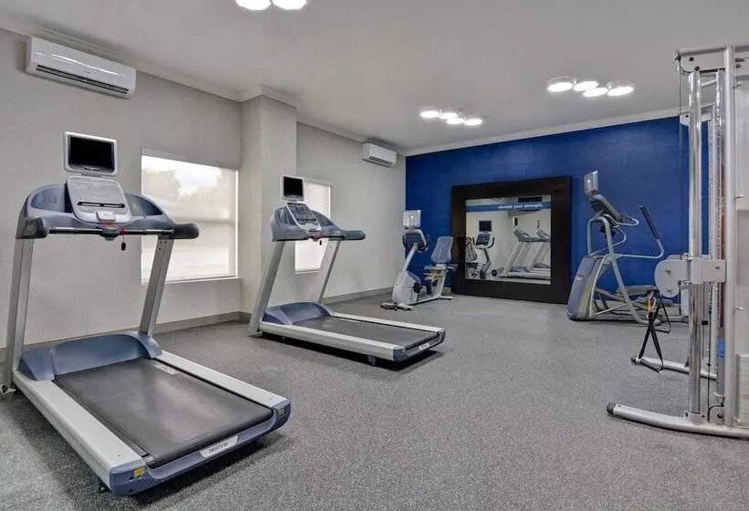 בית מלון כפרי Hampton Inn Greenwood