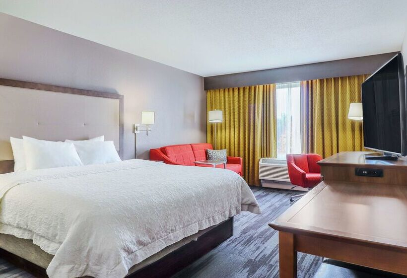 Отель Hampton Inn Heath Newark
