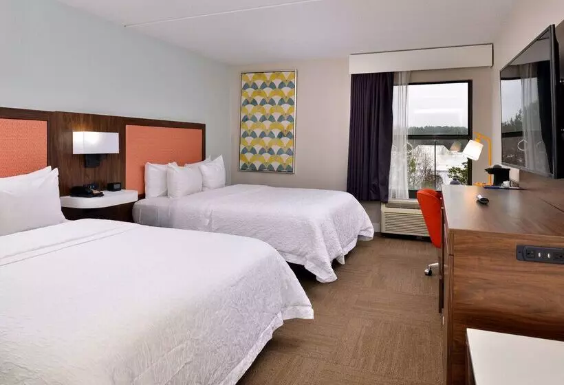 호텔 Hampton Inn Henderson