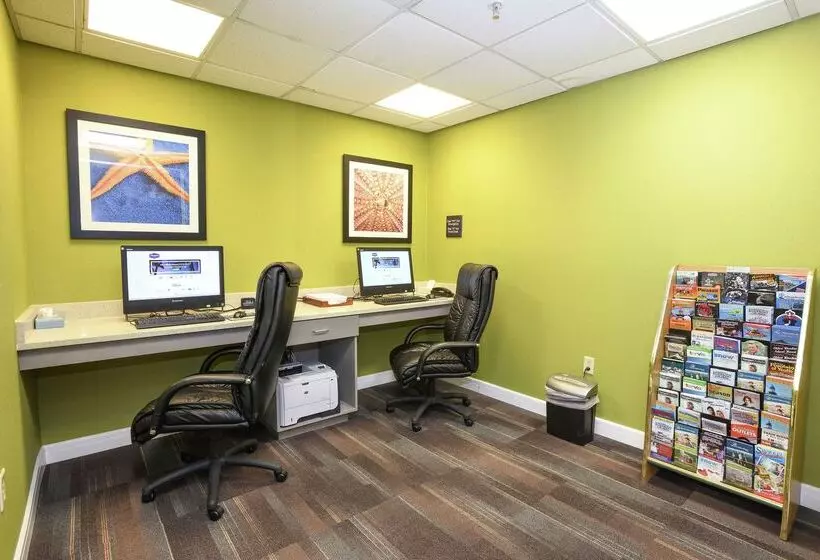 هتل Hampton Inn Jacksonville East Regency Square