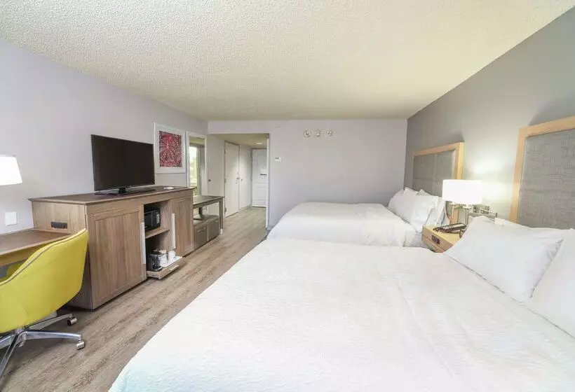هتل Hampton Inn Jacksonville East Regency Square