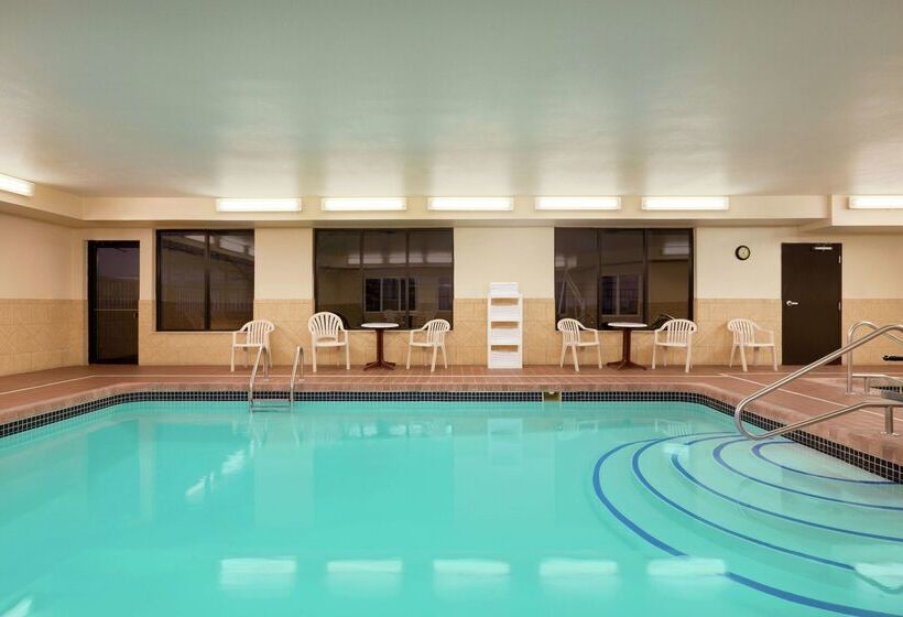 ホテル Hampton Inn Longmont