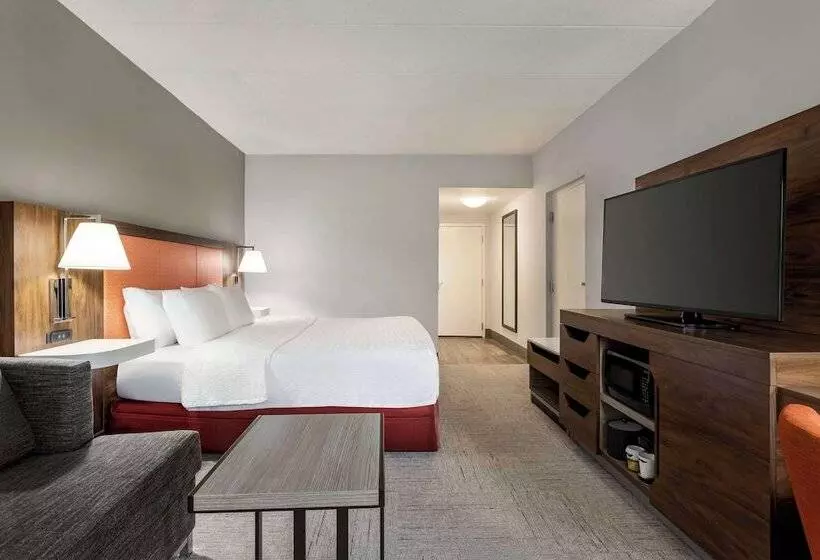 酒店 Hampton Inn Quakertown