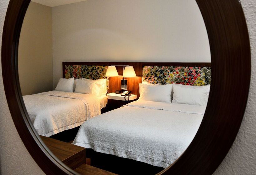 בית מלון כפרי Hampton Inn Santee I 95