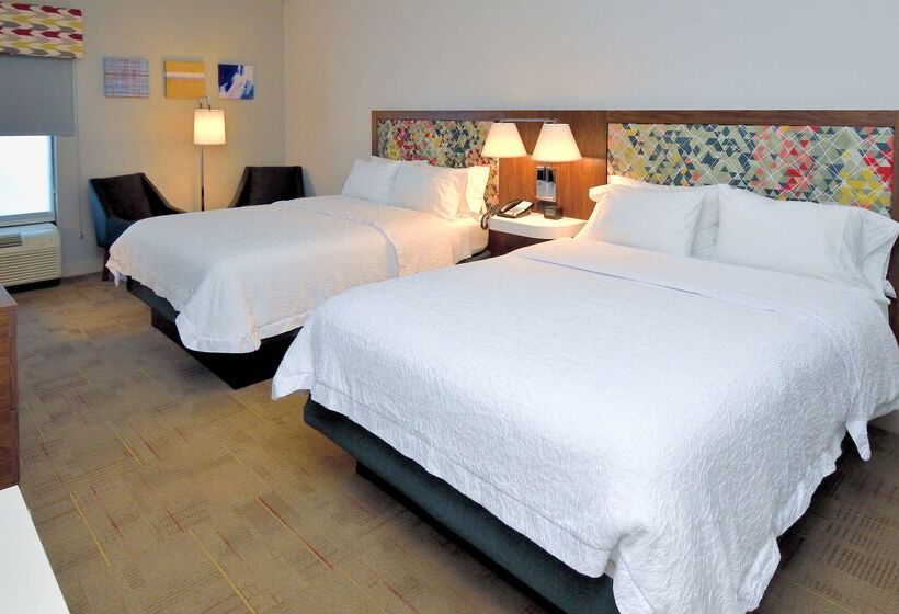 בית מלון כפרי Hampton Inn Santee I 95