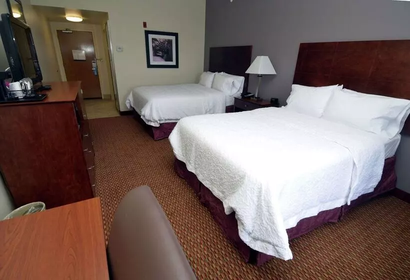 酒店 Hampton Inn Seaford