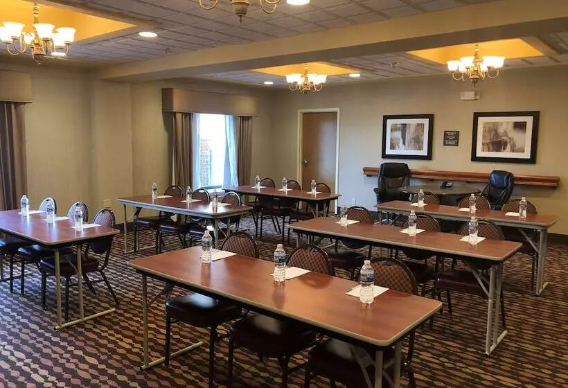 酒店 Hampton Inn Seaford