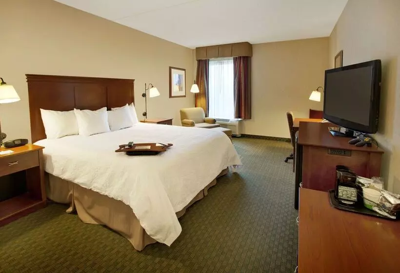فندق Hampton Inn Sidney