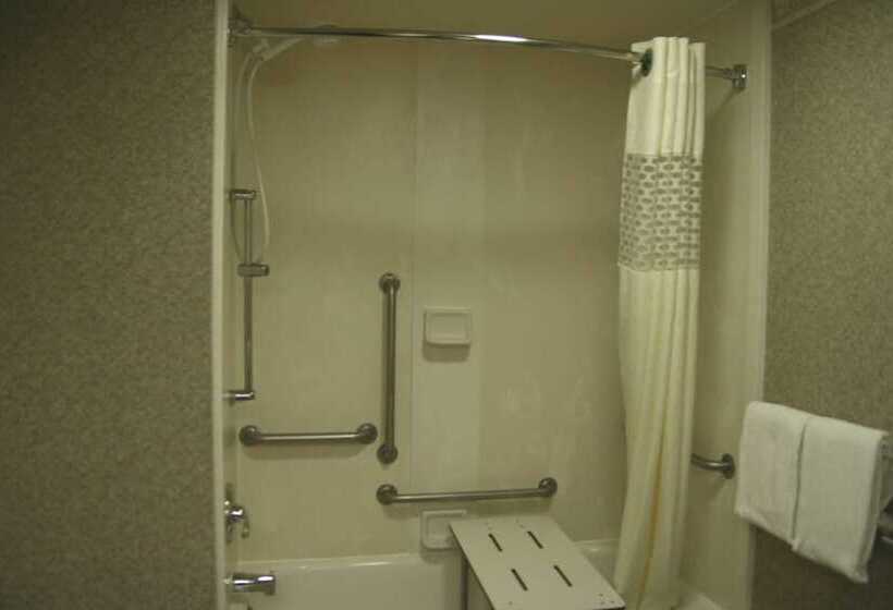 Отель Hampton Inn Stroudsburg/poconos