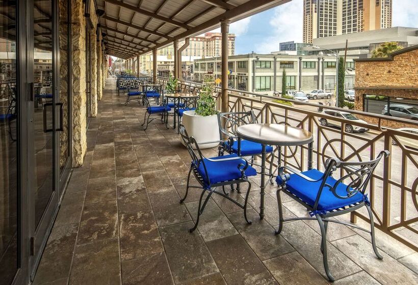 Hotel Hampton Inn & Suites Austindowntown/convention Center