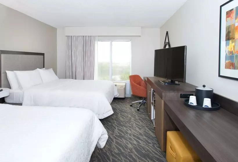 ホテル Hampton Inn & Suites N. Ft. Worthalliance Airport