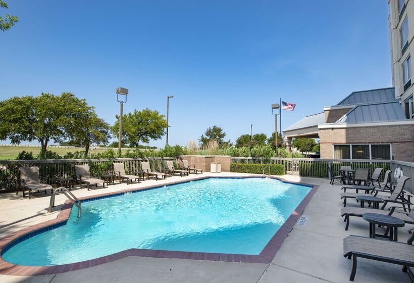 فندق Hampton Inn & Suites N. Ft. Worthalliance Airport