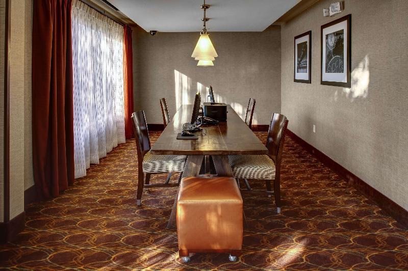 فندق Hampton Inn & Suites N. Ft. Worthalliance Airport