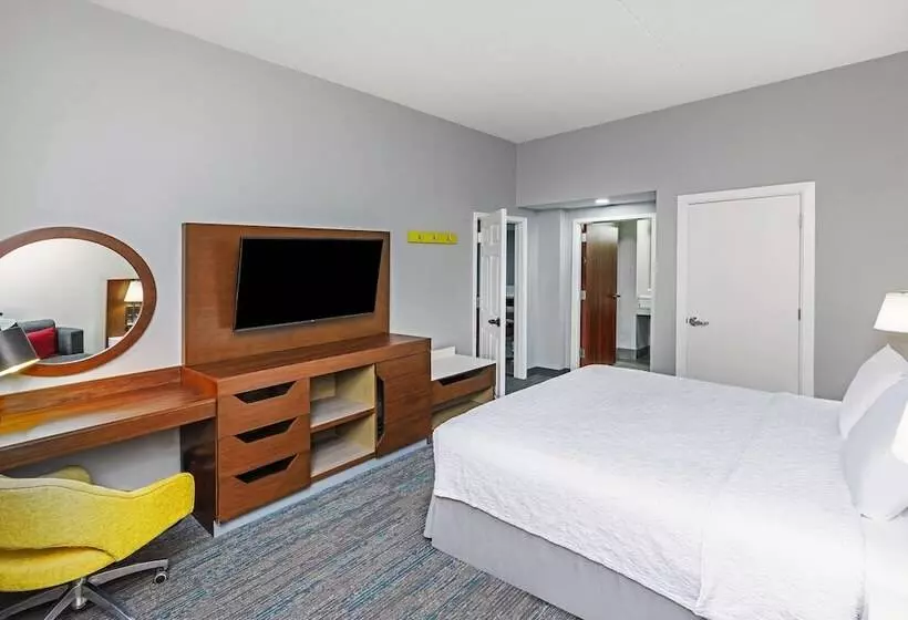 فندق Hampton Inn & Suites Tulsa Woodland Hills 71st Memorial