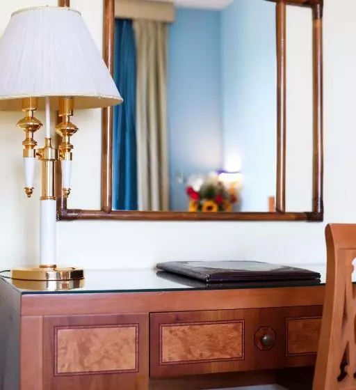 Отель Johanna Park