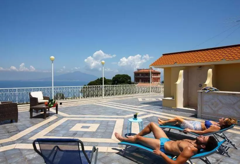 Отель Johanna Park