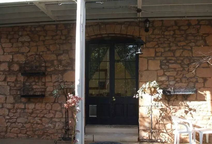 호텔 Léger Restaurant & Saloon