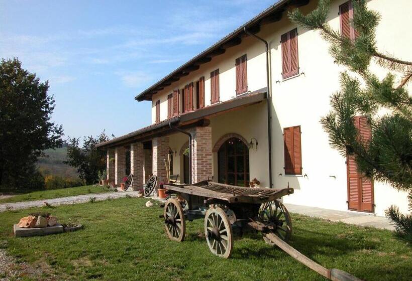 ホテル La Madonnina Agriturismo Dorè