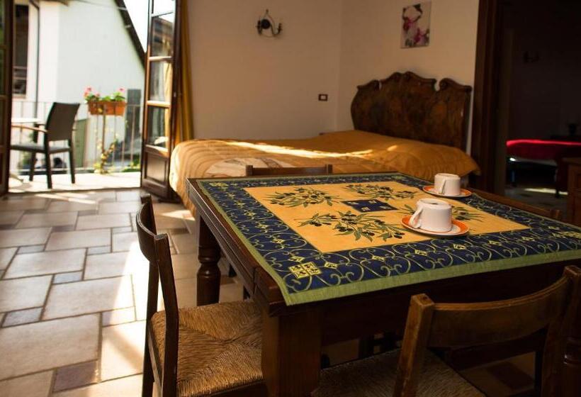 ホテル La Madonnina Agriturismo Dorè