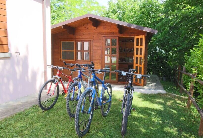 Country House With Pool At 700 Meters, Cycling And Walking Opportunities
