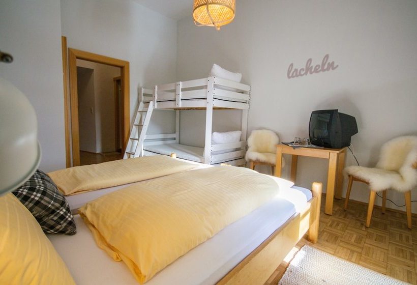 Хостел Maria Waldrast