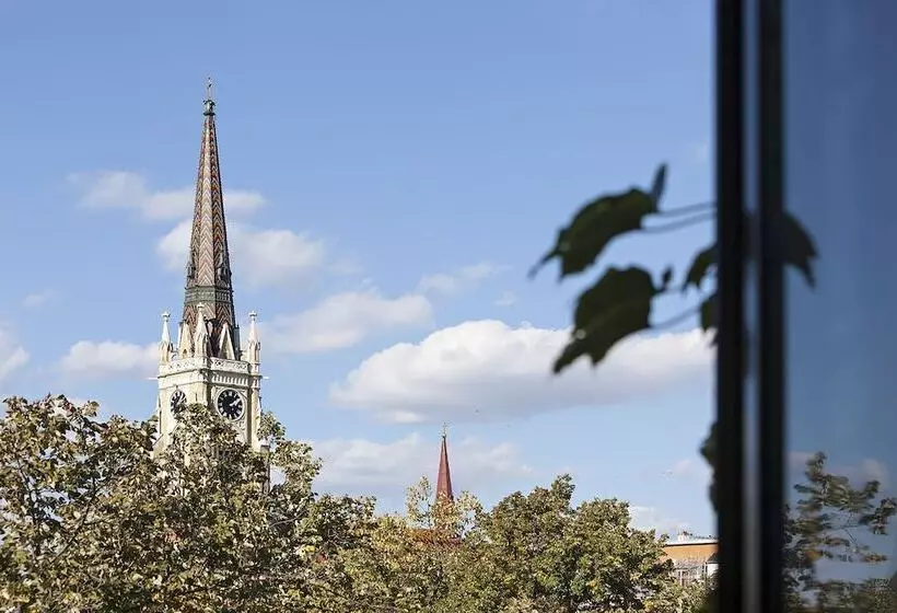 Hotelli Kombinat Rooms City Center