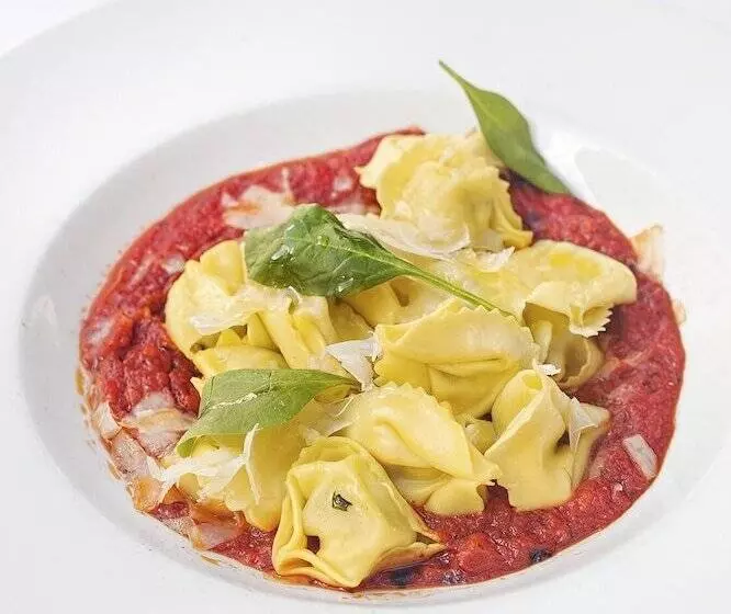 Hotelli Kombinat Rooms City Center