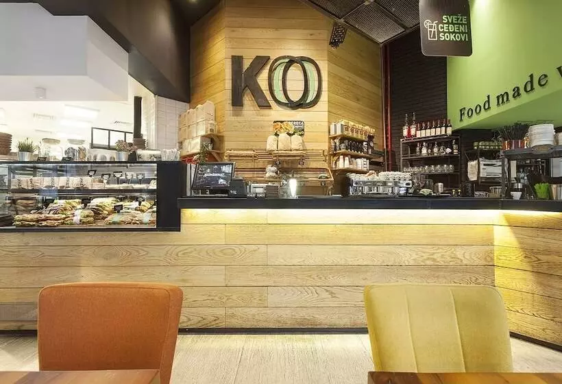 Hotelli Kombinat Rooms City Center