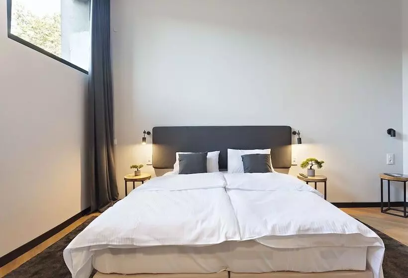 Hotelli Kombinat Rooms City Center