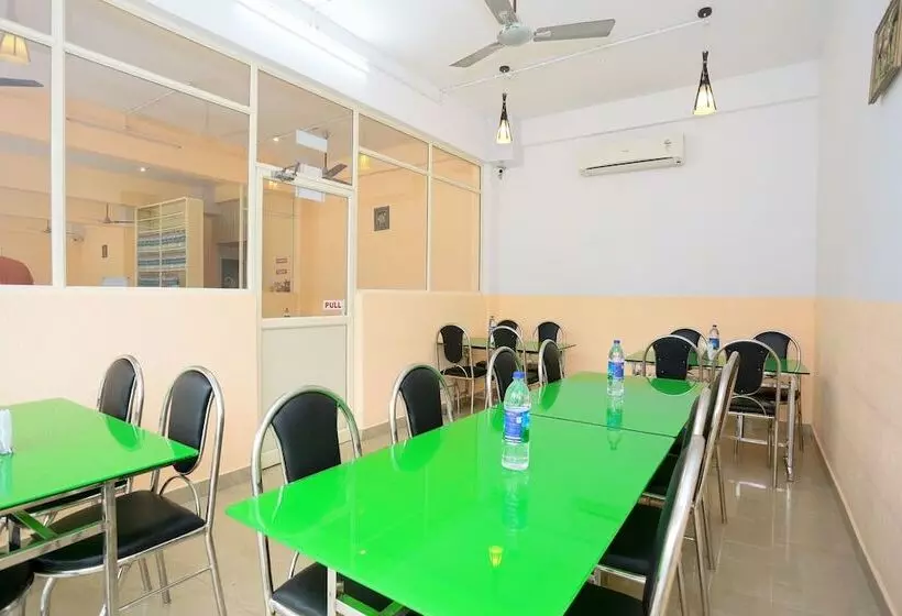 ホテル Munnar Paradise Irumupalam By Oyo Rooms
