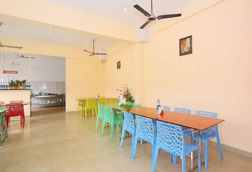 ホテル Munnar Paradise Irumupalam By Oyo Rooms