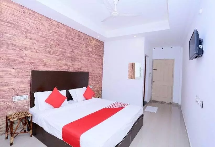 ホテル Munnar Paradise Irumupalam By Oyo Rooms