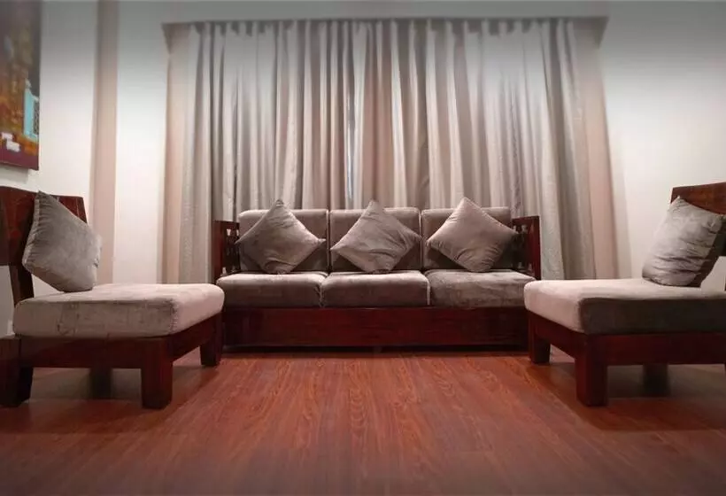 Sai Maa Hotel & Residency