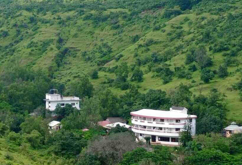 Golden Resort And Farm