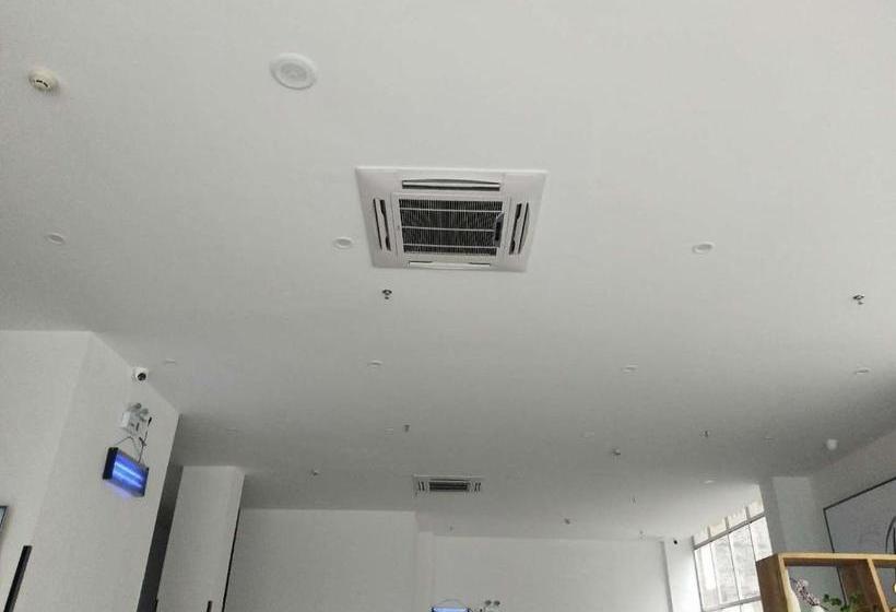 Hotel 7days Premium Yingde Chayuan Road City Plaza Branch