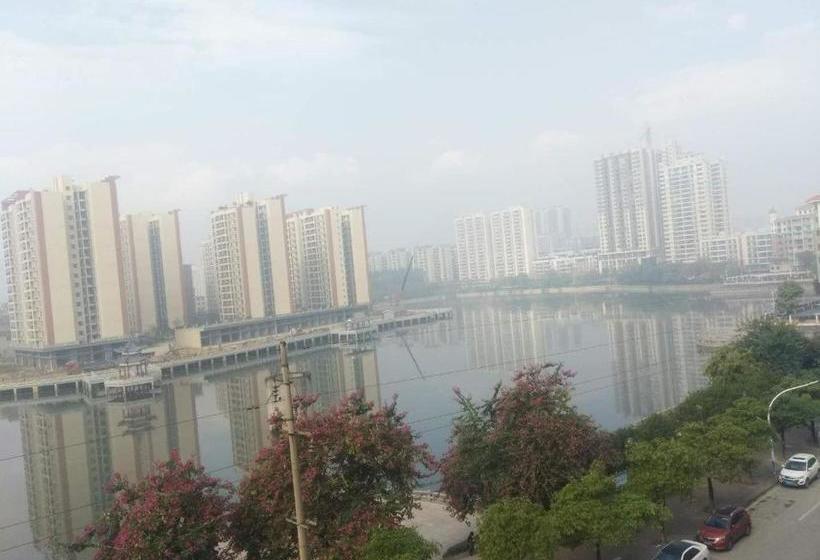 Hotel 7days Premium Yingde Chayuan Road City Plaza Branch