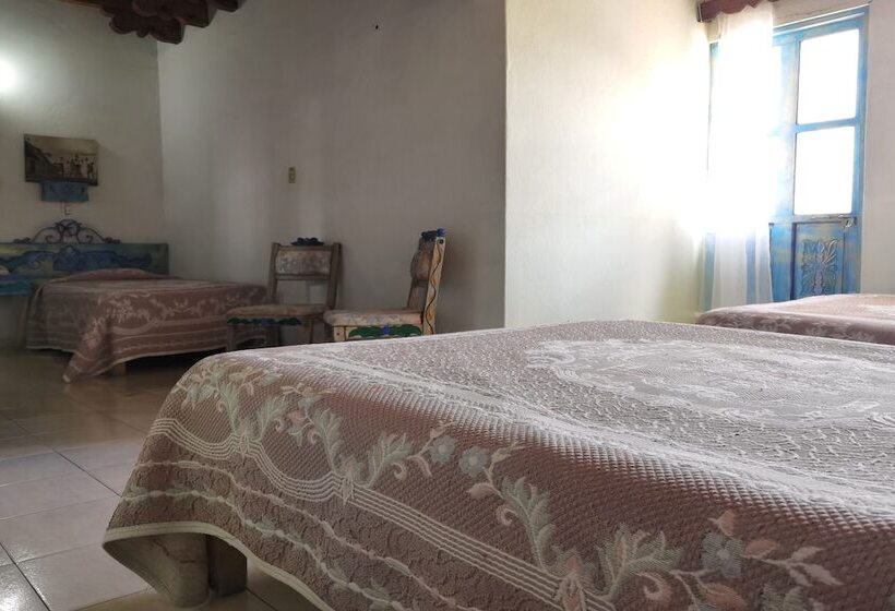 هتل Capital Omesón De La Fragua