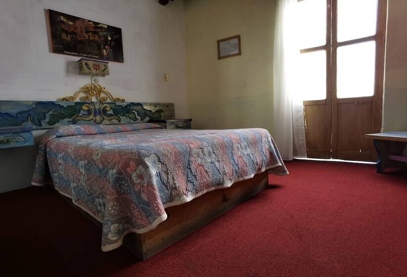 هتل Capital Omesón De La Fragua