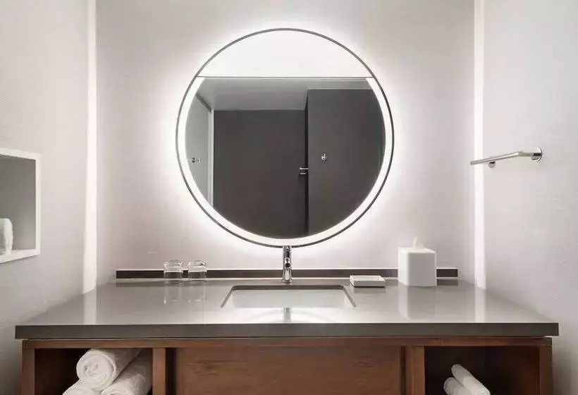 Hotelli Courtyard By Marriott Marina Del Rey