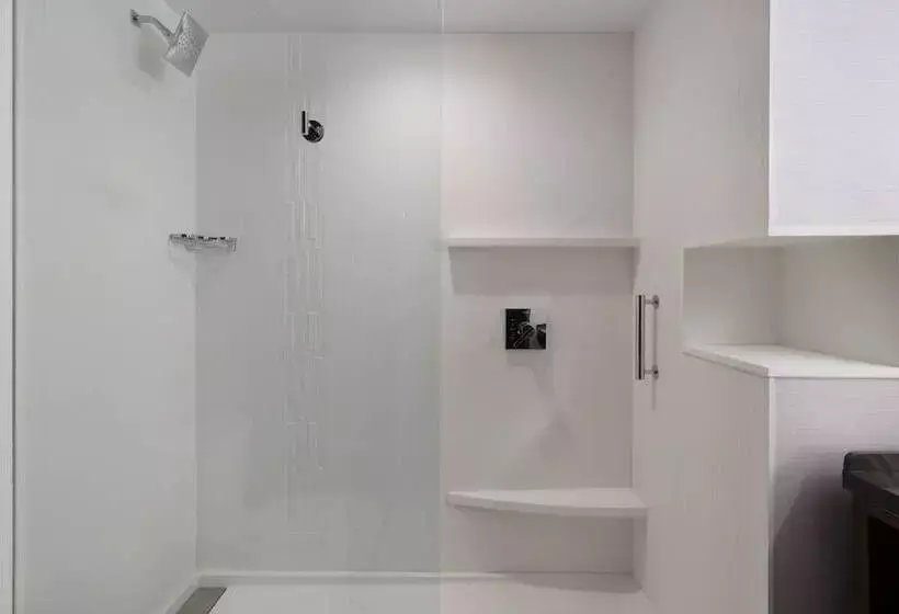 Hotelli Courtyard By Marriott Marina Del Rey