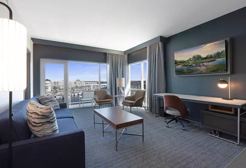 Hotelli Courtyard By Marriott Marina Del Rey