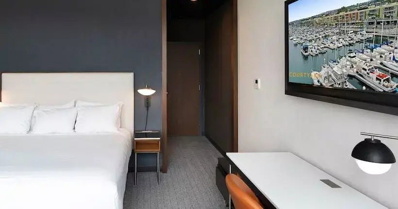 Hotelli Courtyard By Marriott Marina Del Rey