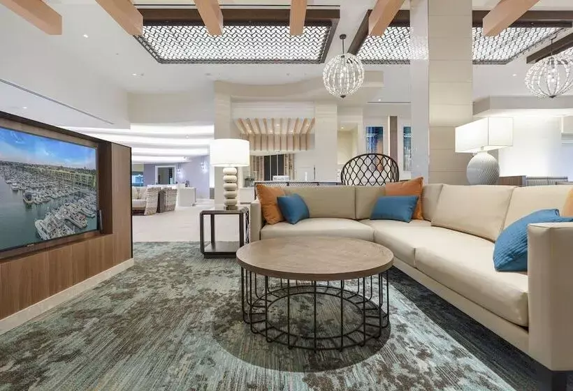 Hotelli Courtyard By Marriott Marina Del Rey