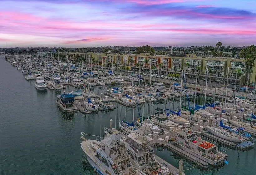 ホテル Courtyard By Marriott Marina Del Rey