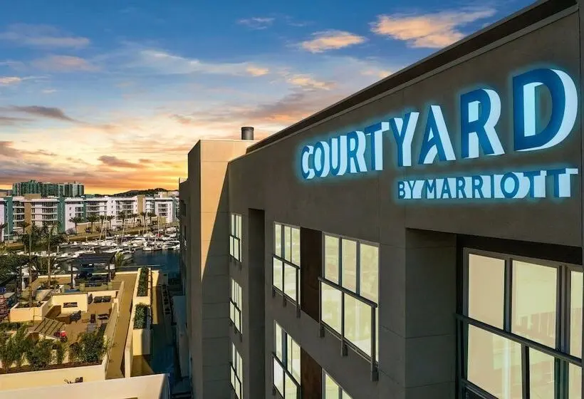 ホテル Courtyard By Marriott Marina Del Rey