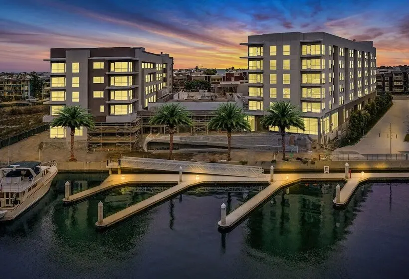 ホテル Courtyard By Marriott Marina Del Rey